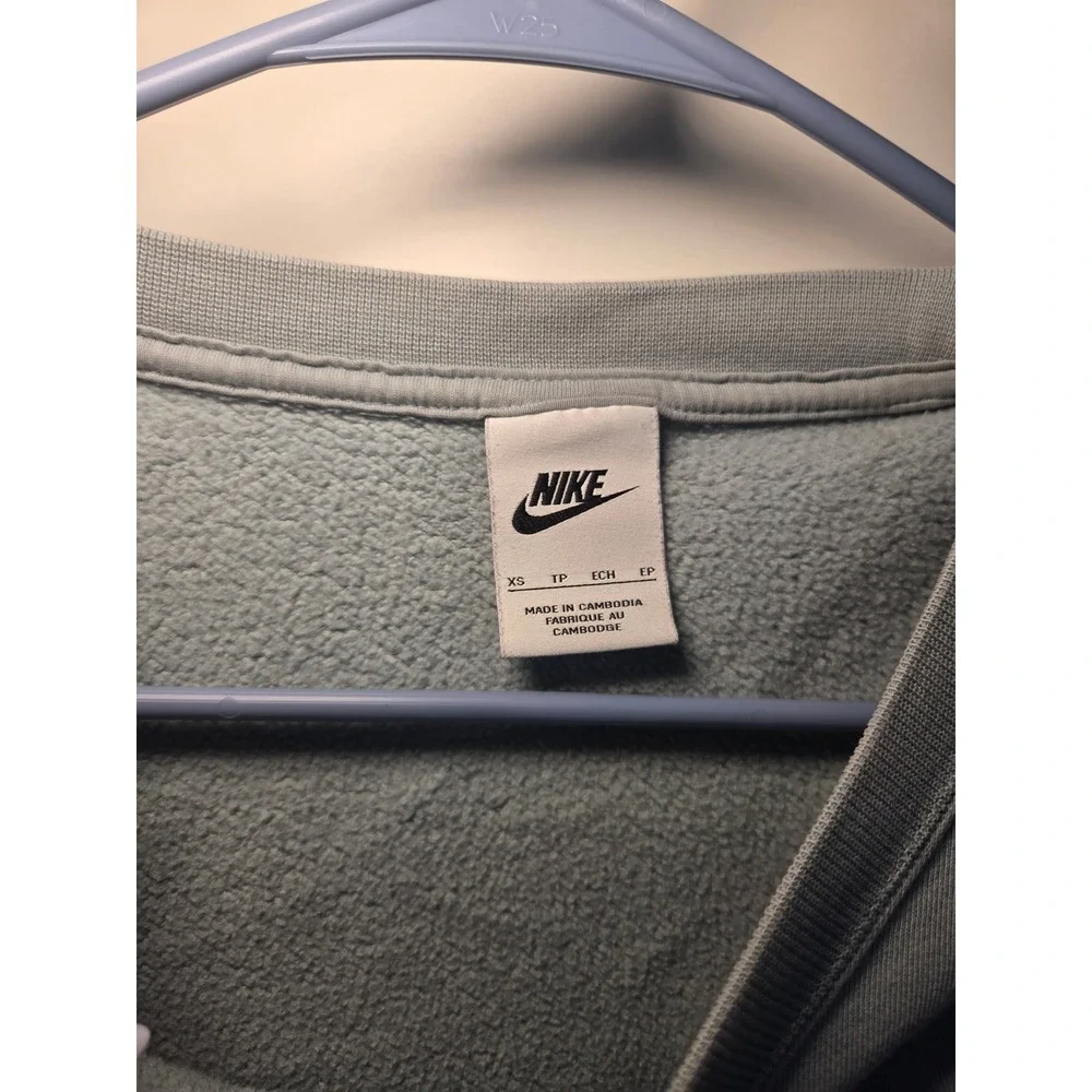 Nike Athletic Dept 1972 Crewneck Sweatshirt Oversized Light Blue Pullover